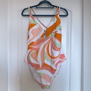 CUPSHE Swimsuit Onepiece size XL